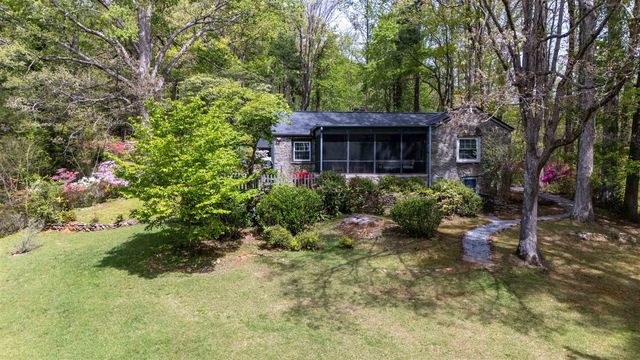 100 Woodmere Drive, Columbus, NC 28722