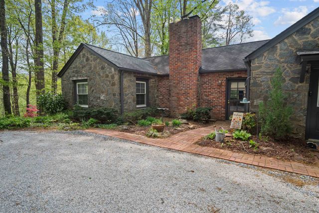 100 Woodmere Drive, Columbus, NC 28722