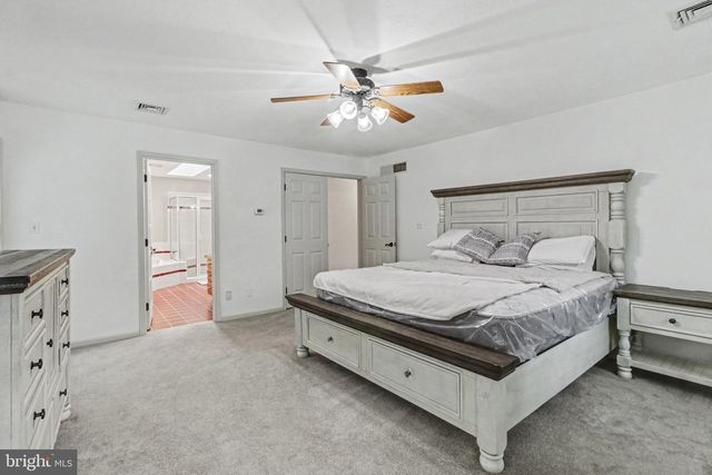 2005 WOODBERRY RD, York, PA 17408