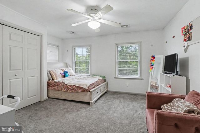 2005 WOODBERRY RD, York, PA 17408