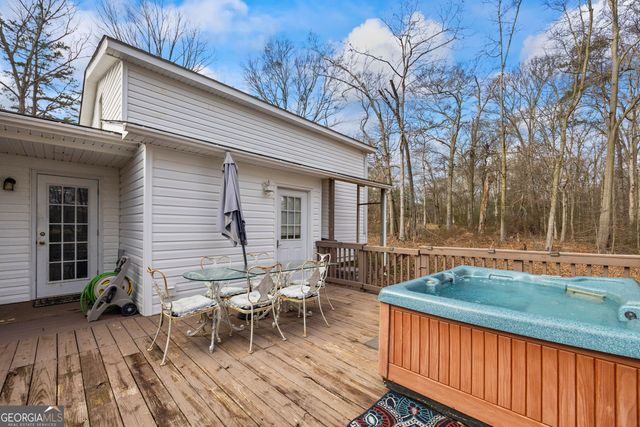 882 B Bailey Road, Hartwell, GA 30643