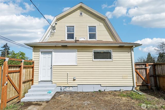 3110 S Washington Street, Tacoma, WA 98409