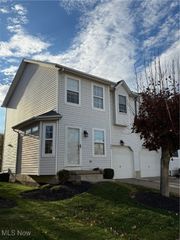 300 Ivy Lane 19, Painesville, OH 44077