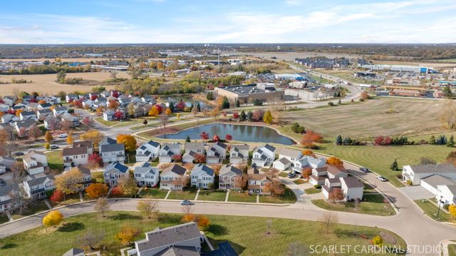 34 Waterbury Circle, Oswego, IL 60543