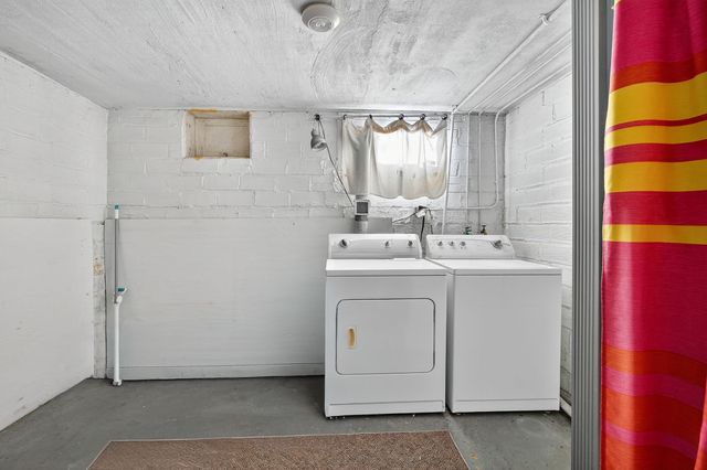 2208 38th Street, Des Moines, IA 50310