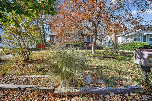 2208 38th Street, Des Moines, IA 50310