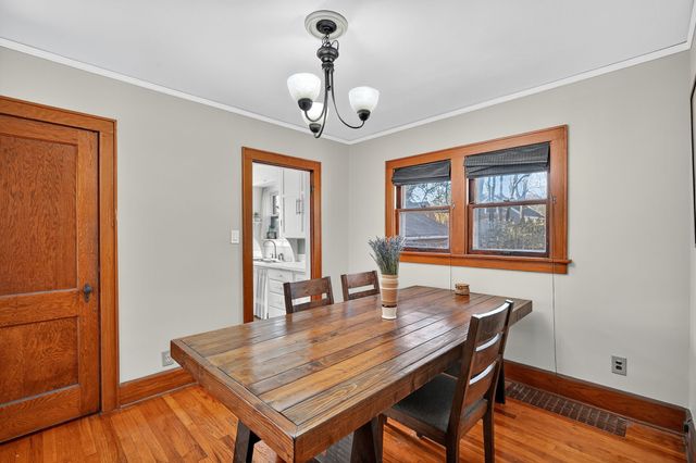 2208 38th Street, Des Moines, IA 50310