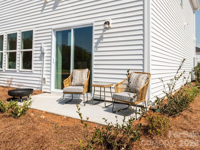 5063 Poplin Valley, Cherryville, NC 28021
