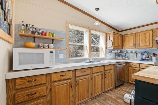 24535 EAST VIEW PL, Hermosa, SD 57744