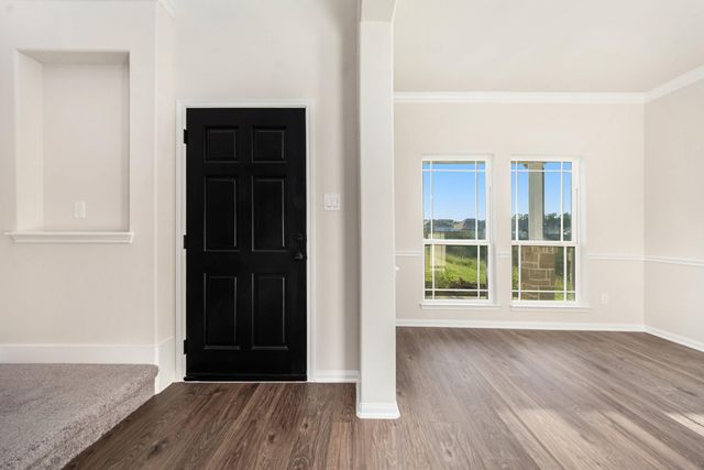 233 Crestview Drive, West Columbia, TX 77486