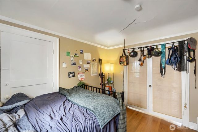 5755 25th Avenue NE, Seattle, WA 98105