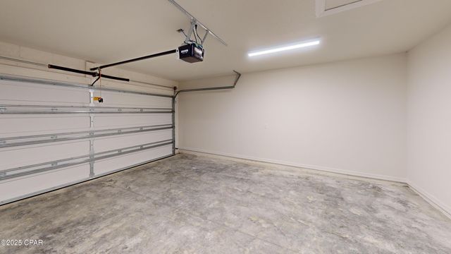 2221 Chase Street, Chipley, FL 32428