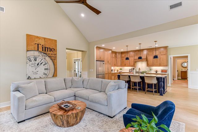 123 Charlotte Drive, Mc Cormick, SC 29835