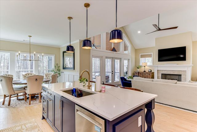 123 Charlotte Drive, Mc Cormick, SC 29835