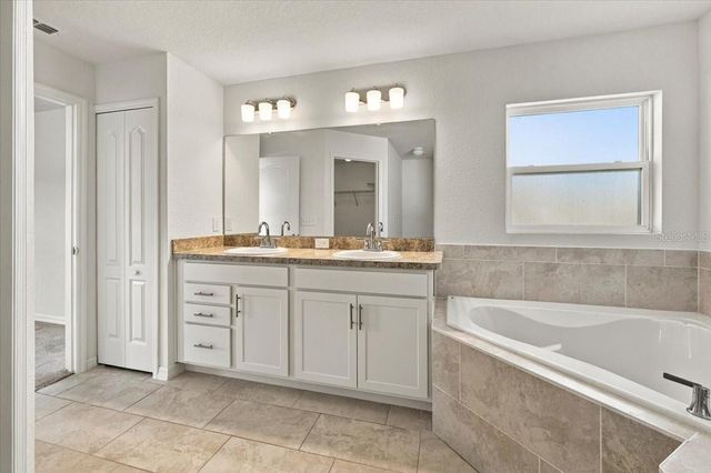 912 LOCHLAND LOOP, Bartow, FL 33830