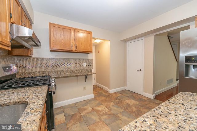 211 LAFAYETTE, Swedesboro, NJ 08085