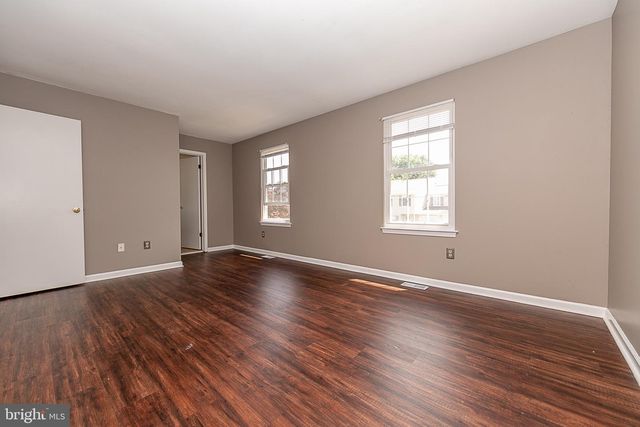 211 LAFAYETTE, Swedesboro, NJ 08085