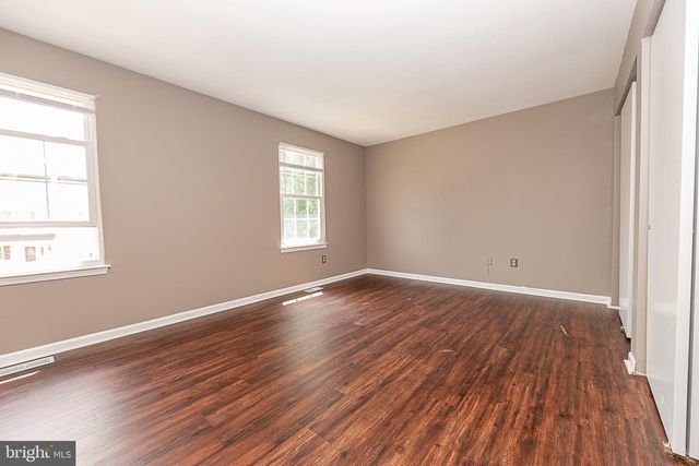 211 LAFAYETTE, Swedesboro, NJ 08085