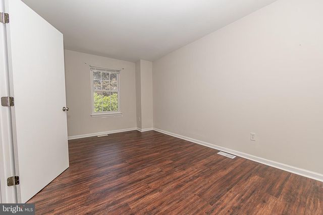 211 LAFAYETTE, Swedesboro, NJ 08085