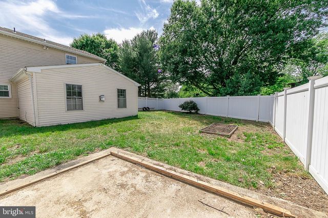 211 LAFAYETTE, Swedesboro, NJ 08085