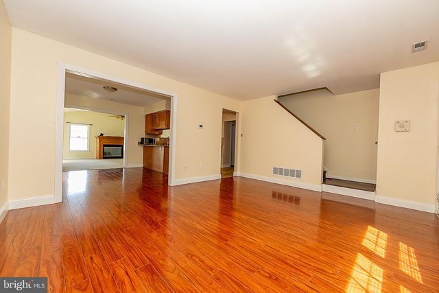 211 LAFAYETTE, Swedesboro, NJ 08085