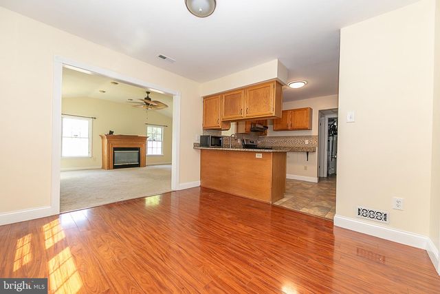 211 LAFAYETTE, Swedesboro, NJ 08085