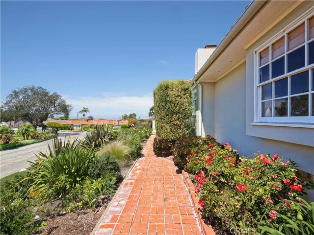 700 Yarmouth Road, Palos Verdes Estates, CA 90274