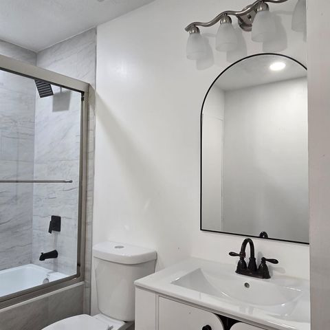 5739 Waterford Drive, Houston, TX 77033