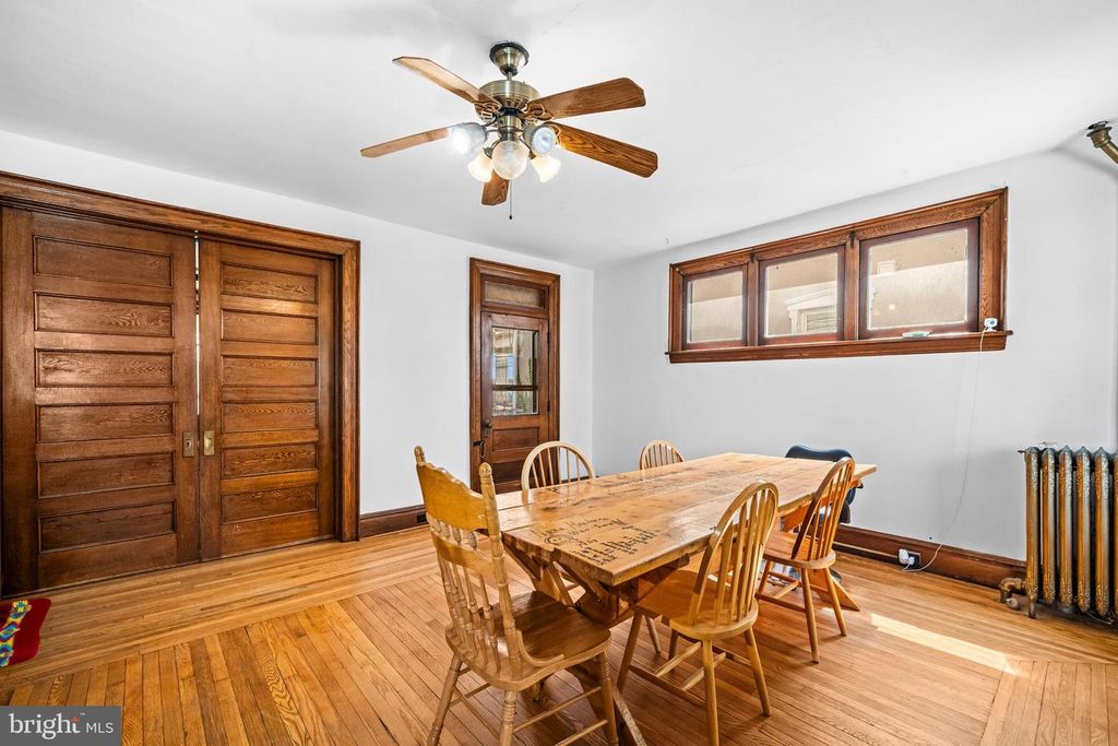 Image 10 of property listing at 173 SUMMIT AVE, Hagerstown, MD 21740