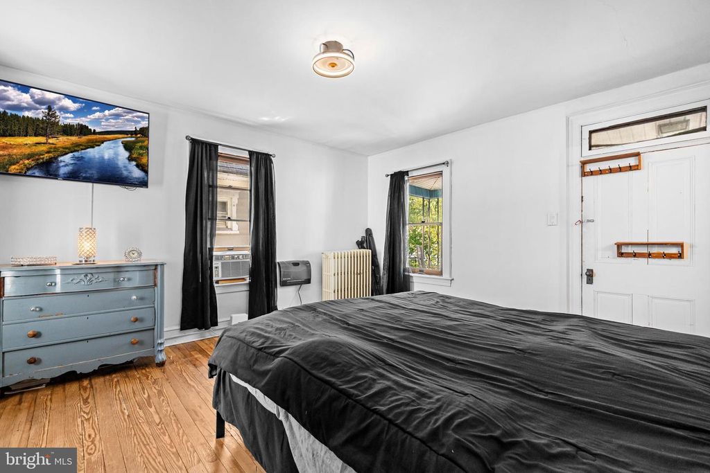 Image 15 of property listing at 173 SUMMIT AVE, Hagerstown, MD 21740