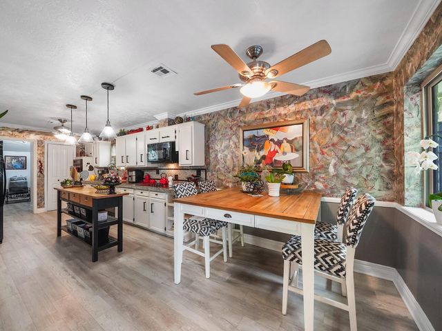 14014 Locke Lane, Houston, TX 77077