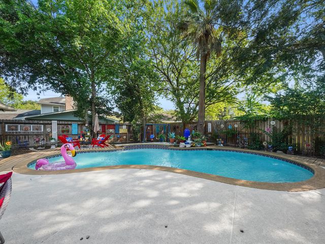 14014 Locke Lane, Houston, TX 77077