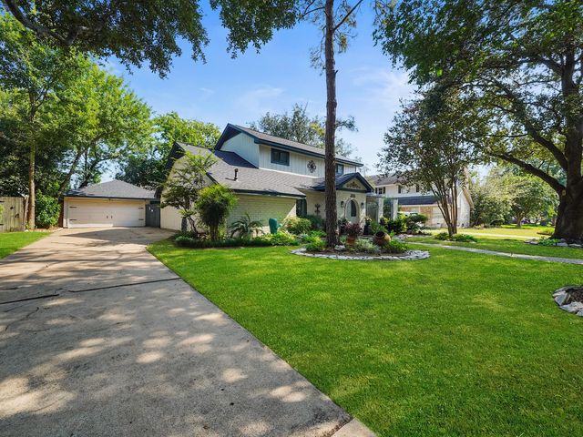 14014 Locke Lane, Houston, TX 77077