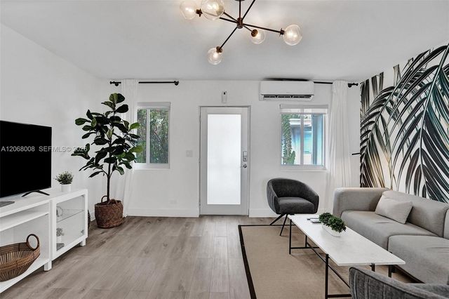 1440 16th Street 3, Miami Beach, FL 33139