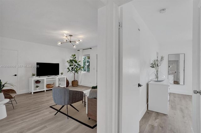 1440 16th Street 3, Miami Beach, FL 33139