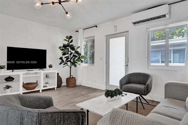1440 16th Street 3, Miami Beach, FL 33139