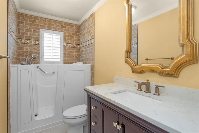 11406 Carson Avenue, Pearland, TX 77584
