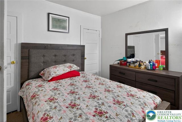 733 Chew Street, Allentown City, PA 18102