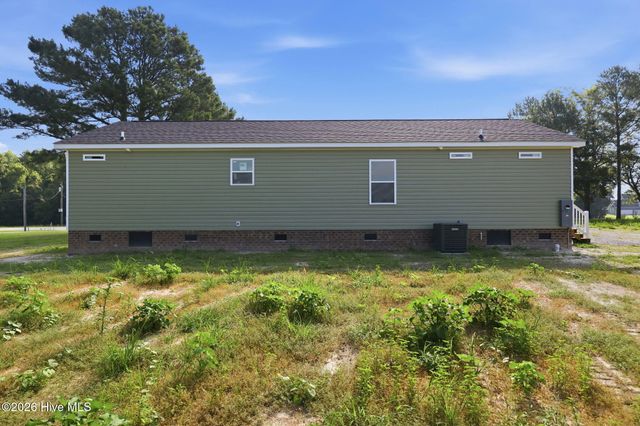 9146 S Nc 58, Elm City, NC 27822