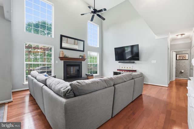 14404 KINGS CROSSING BLVD, Boyds, MD 20841