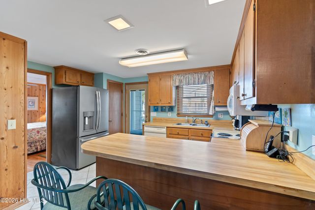 27 Scotland Street, Ocean Isle Beach, NC 28469