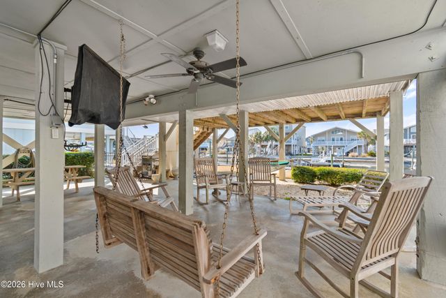 27 Scotland Street, Ocean Isle Beach, NC 28469