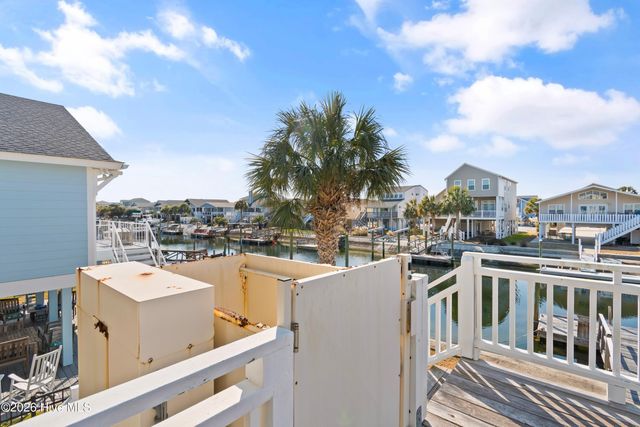 27 Scotland Street, Ocean Isle Beach, NC 28469