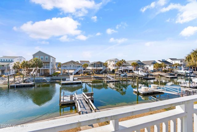 27 Scotland Street, Ocean Isle Beach, NC 28469