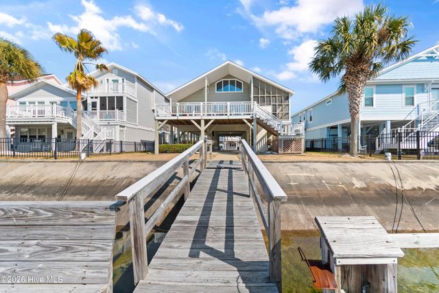 27 Scotland Street, Ocean Isle Beach, NC 28469