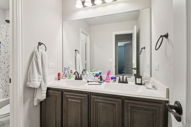 305 White Tail Lane, Alvarado, TX 76009