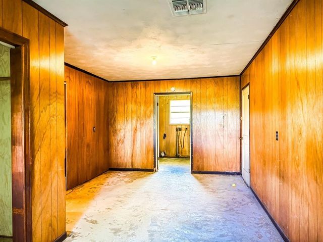 1085 Duke Road, Kennard, TX 75847