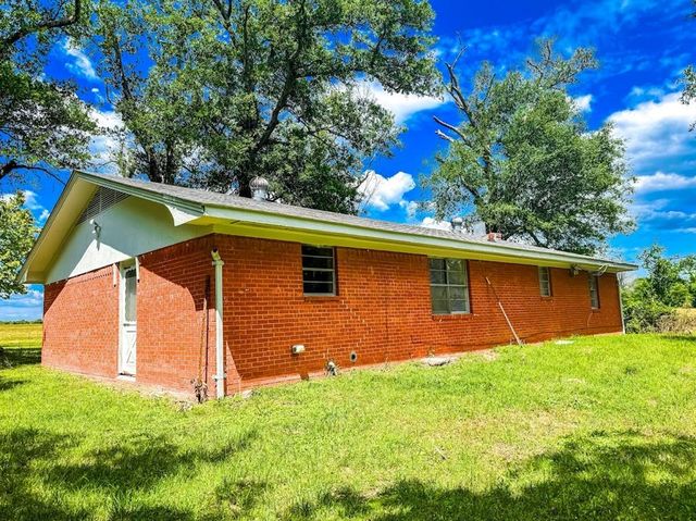 1085 Duke Road, Kennard, TX 75847