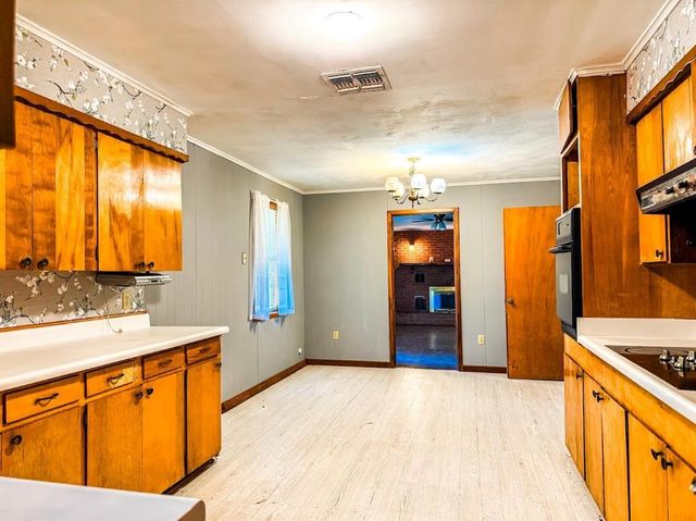 1085 Duke Road, Kennard, TX 75847
