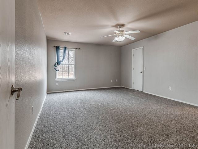 11388 N 120th East Avenue, Owasso, OK 74055